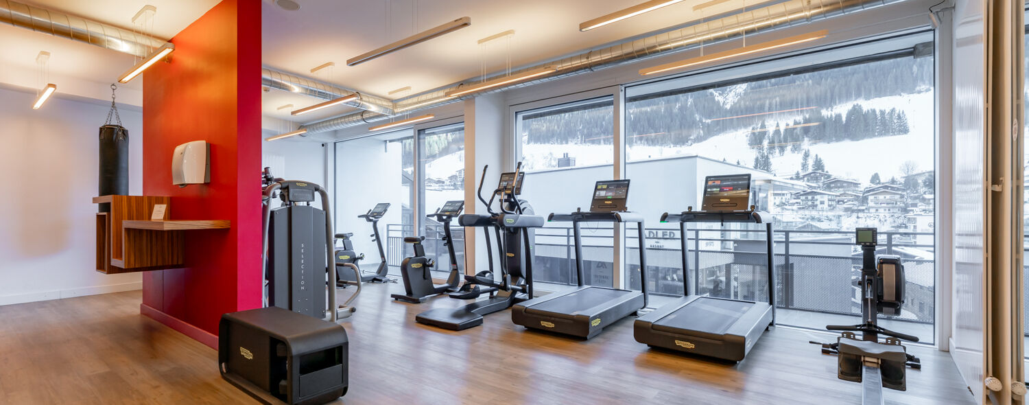 Fitnessstudio im Adler Resort.
